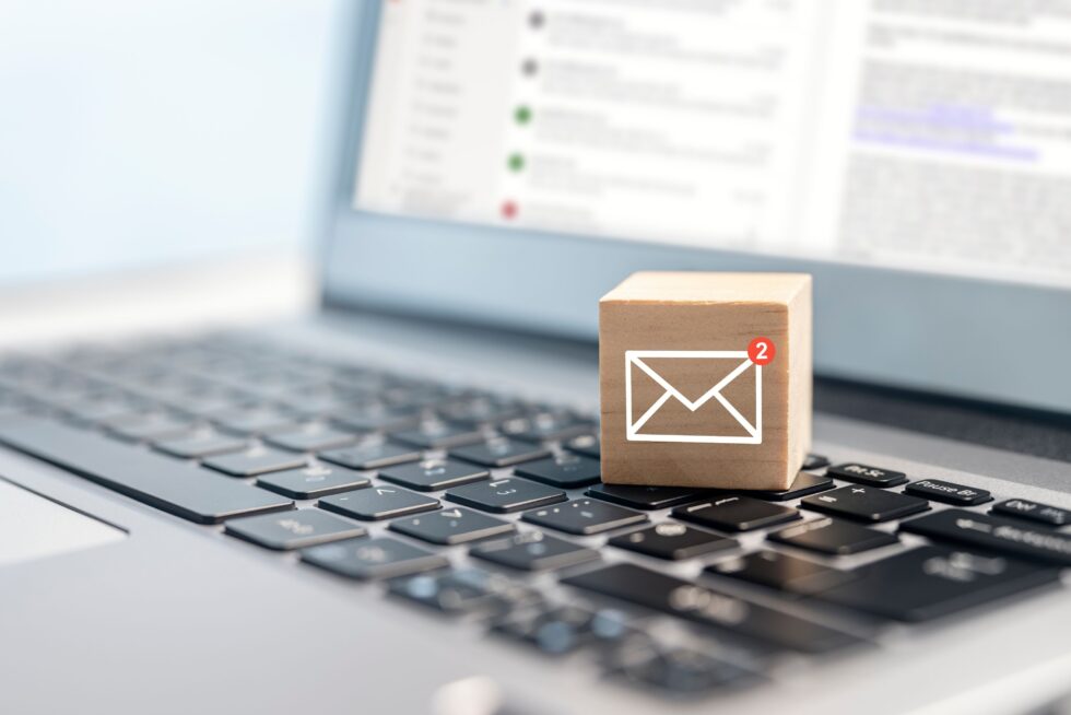 What's the best day to send an email blast?